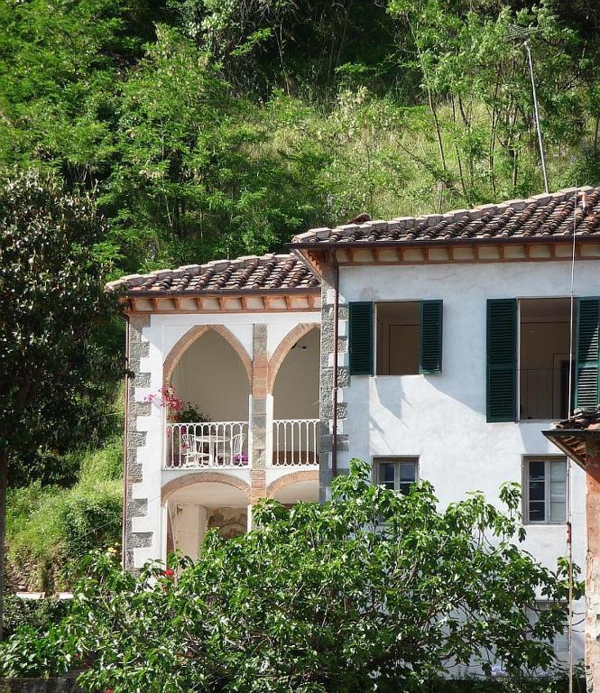 Villa Rosalena Bagni di Lucca Exterior foto